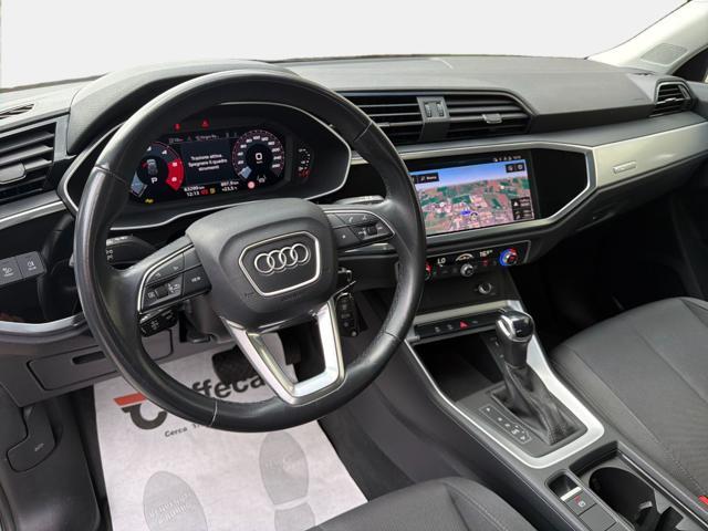AUDI Q3 35 TDI S tronic Business