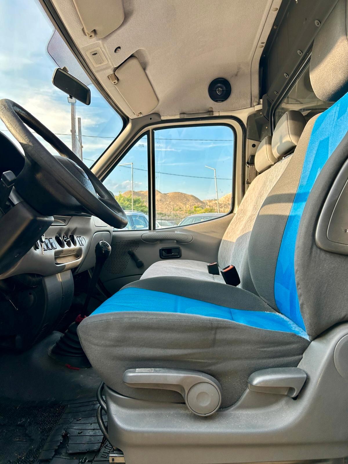 Ford Transit 2.5 Diesel Tetto Medio Passo Corto PERFETTE CONFIZIONI