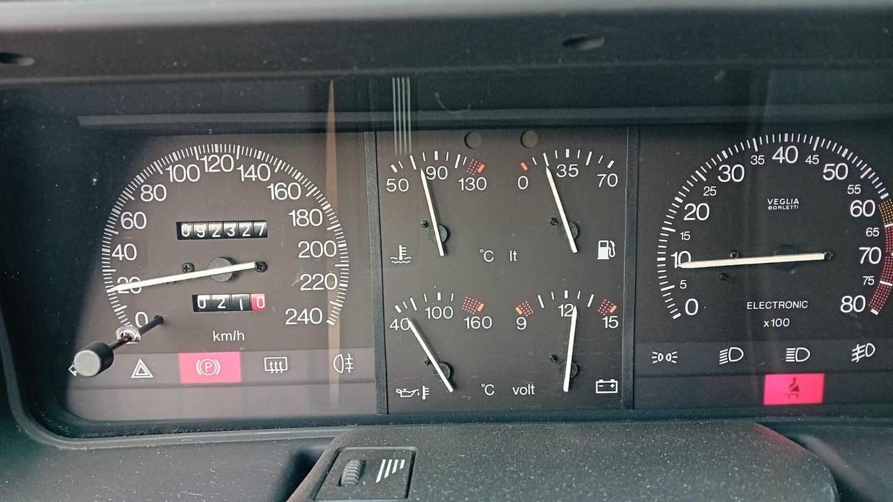 Lancia thema 2.0 t- benz -km 90000-1990