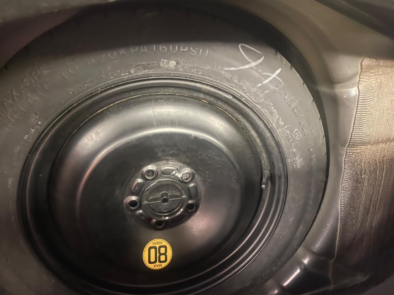 Ford Focus 1.6 (100CV) 5p. GHIA - Nessun vincolo -