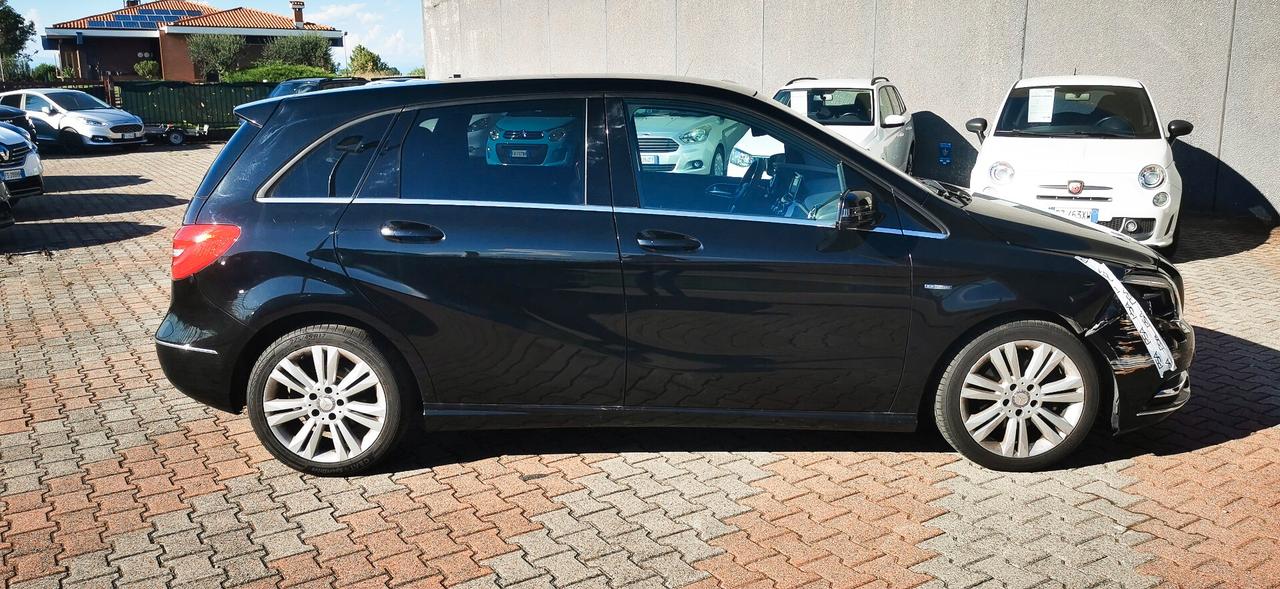 Mercedes-benz B 200 BlueEFFICIENCY Executive