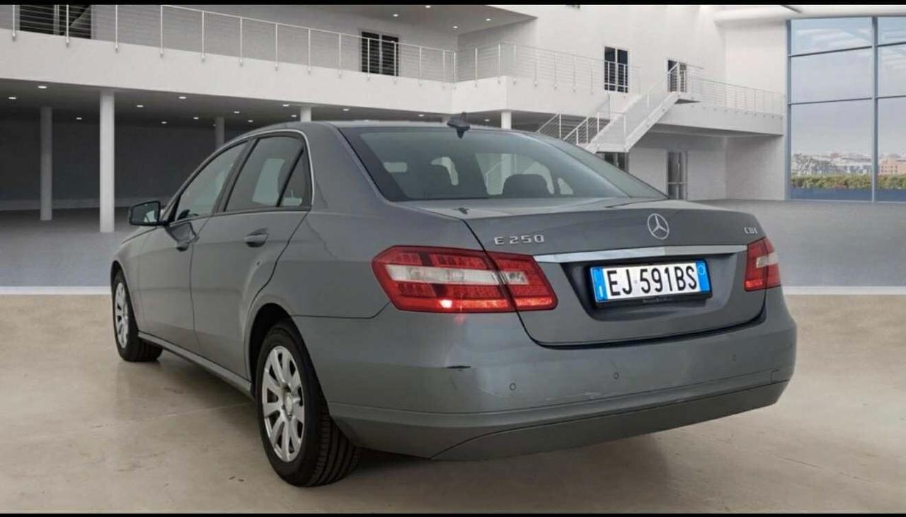 Mercedes-benz E 250 220 CDI BlueEFFICIENCY Avantgarde