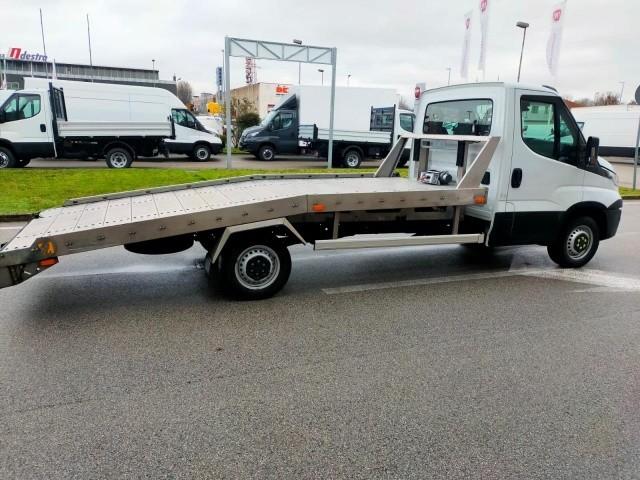 Iveco DAILY 35S16 CARRO ATTREZZI