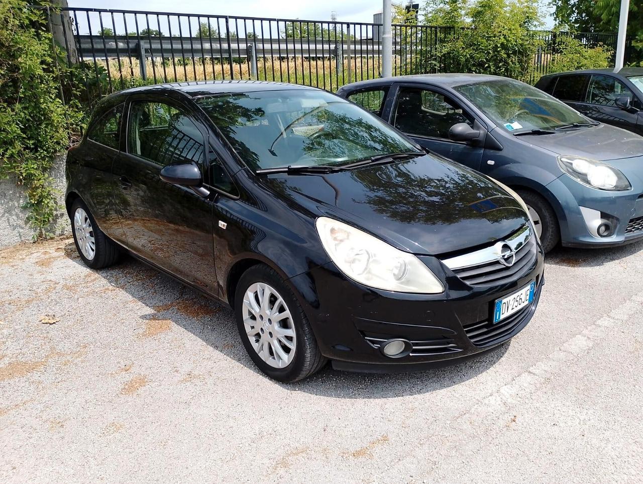 Opel Corsa 1.2 3 porte Easytronic Enjoy