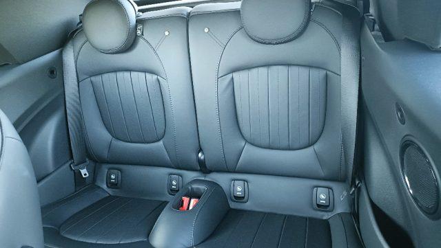 MINI Mini 1.5 Cooper Yours Cabrio