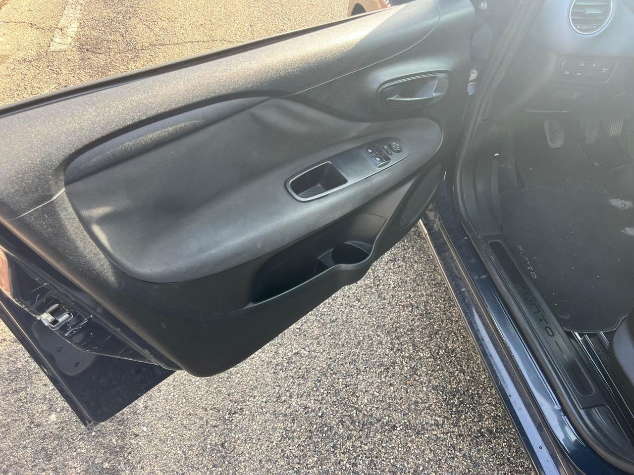 Fiat Punto Evo 1.4 5 porte Dynamic Natural Power 2010