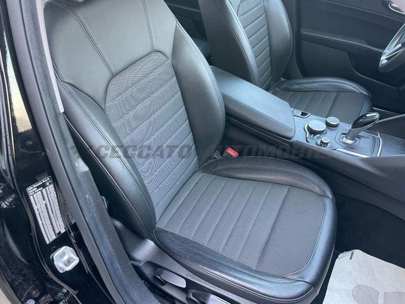 Alfa Romeo Giulia Giulia 2.2 t Super 150cv auto