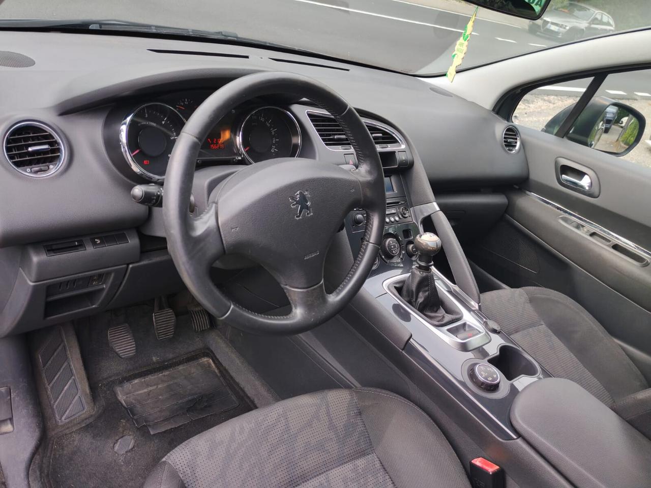 Peugeot 3008 1.6 HDi 112CV Premium