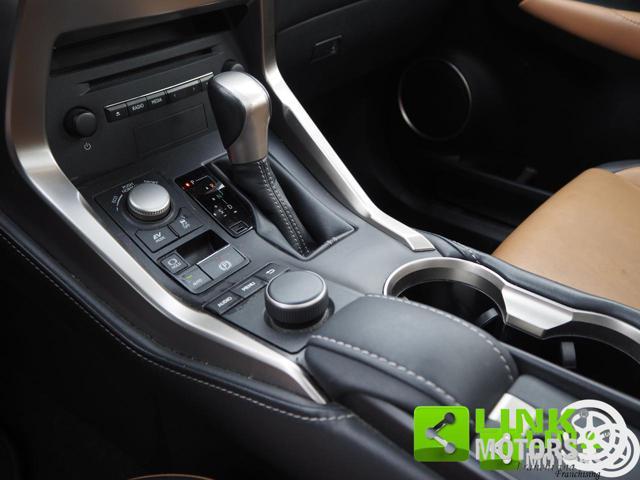 LEXUS NX 300h Hybrid 4WD Executive