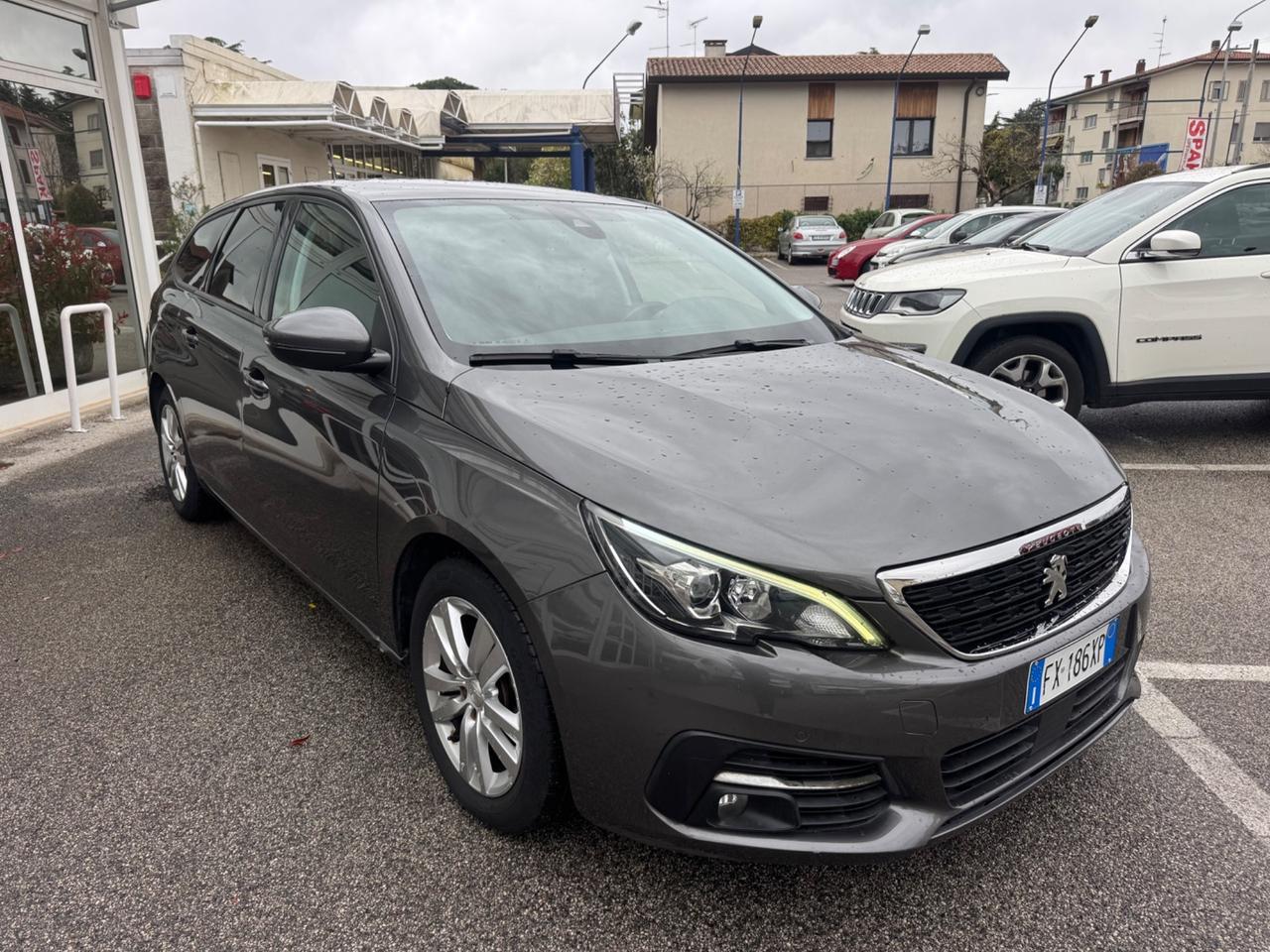 Peugeot 308 BlueHDi 130 S&S EAT6 SW Business