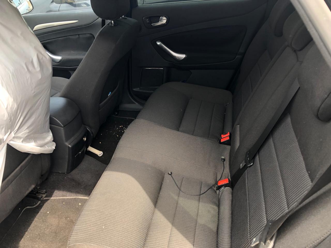 Ford Mondeo 2.0 TDCi 140 CV 6tronic Station Wagon Titanium DPF