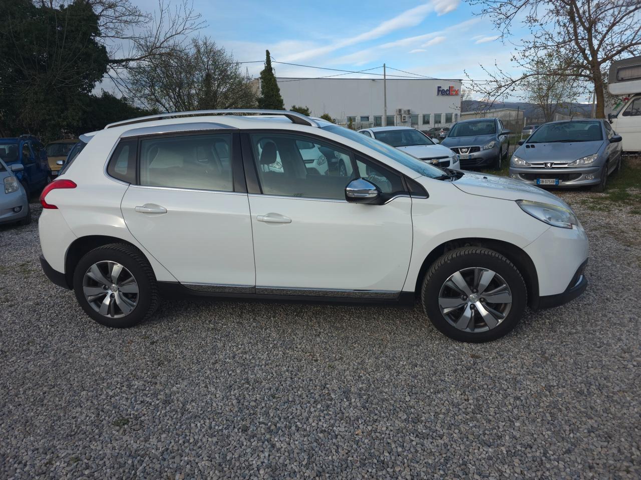Peugeot 2008 PureTech 82 Allure