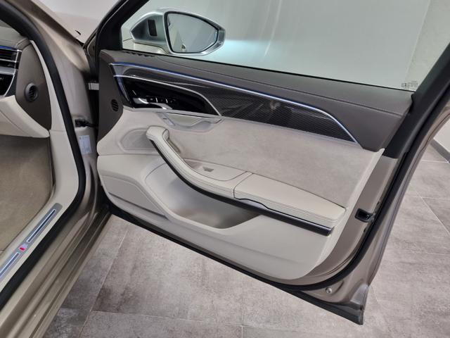 AUDI S8 TFSI quattro tiptronic sport attitude