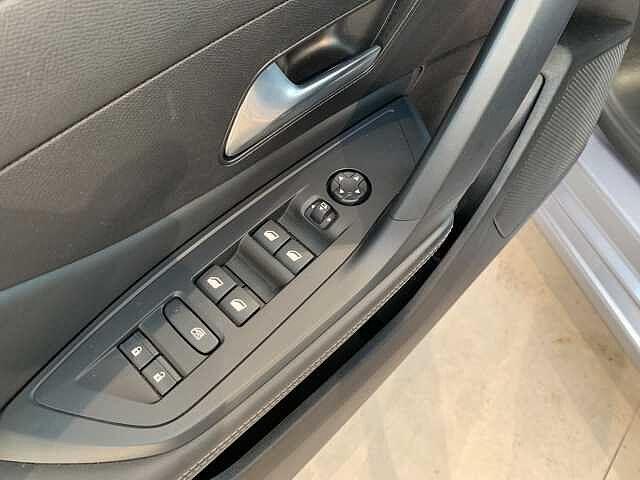 Peugeot 308 PureTech Turbo 130 S&S EAT8 SW Allure