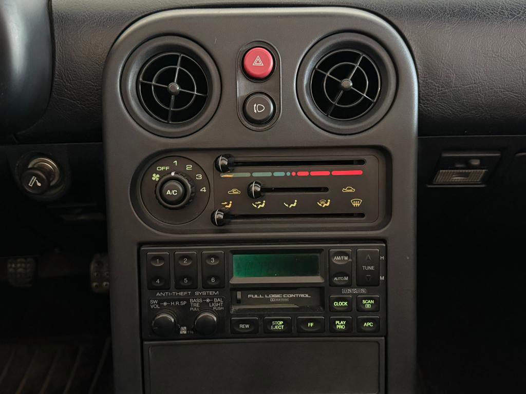 Mazda MX-5 1.6 Versione Speciale Miata