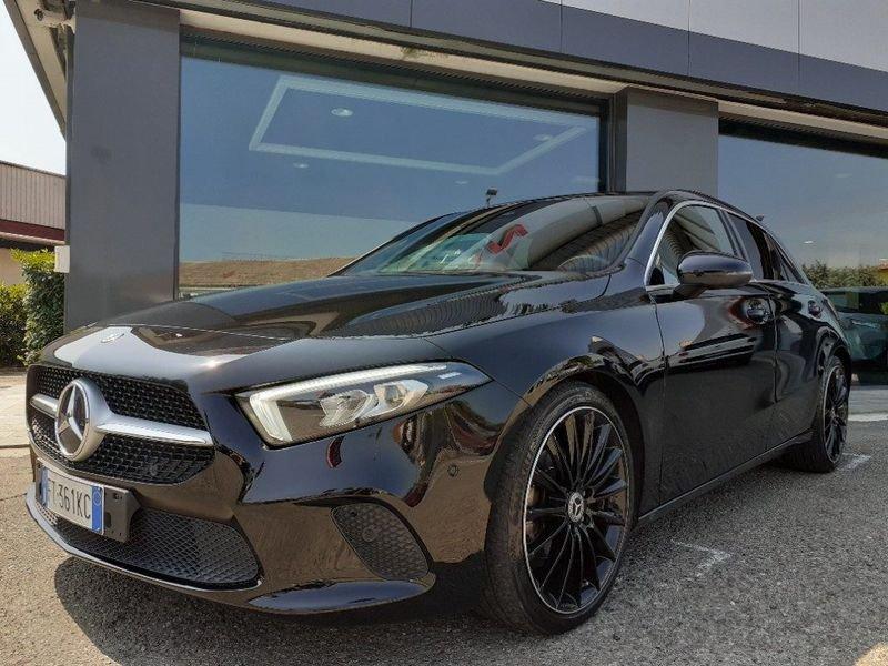 Mercedes-Benz Classe A A 180 d Automatic Premium CERCHI 19" AMG KM CERTIFICATI