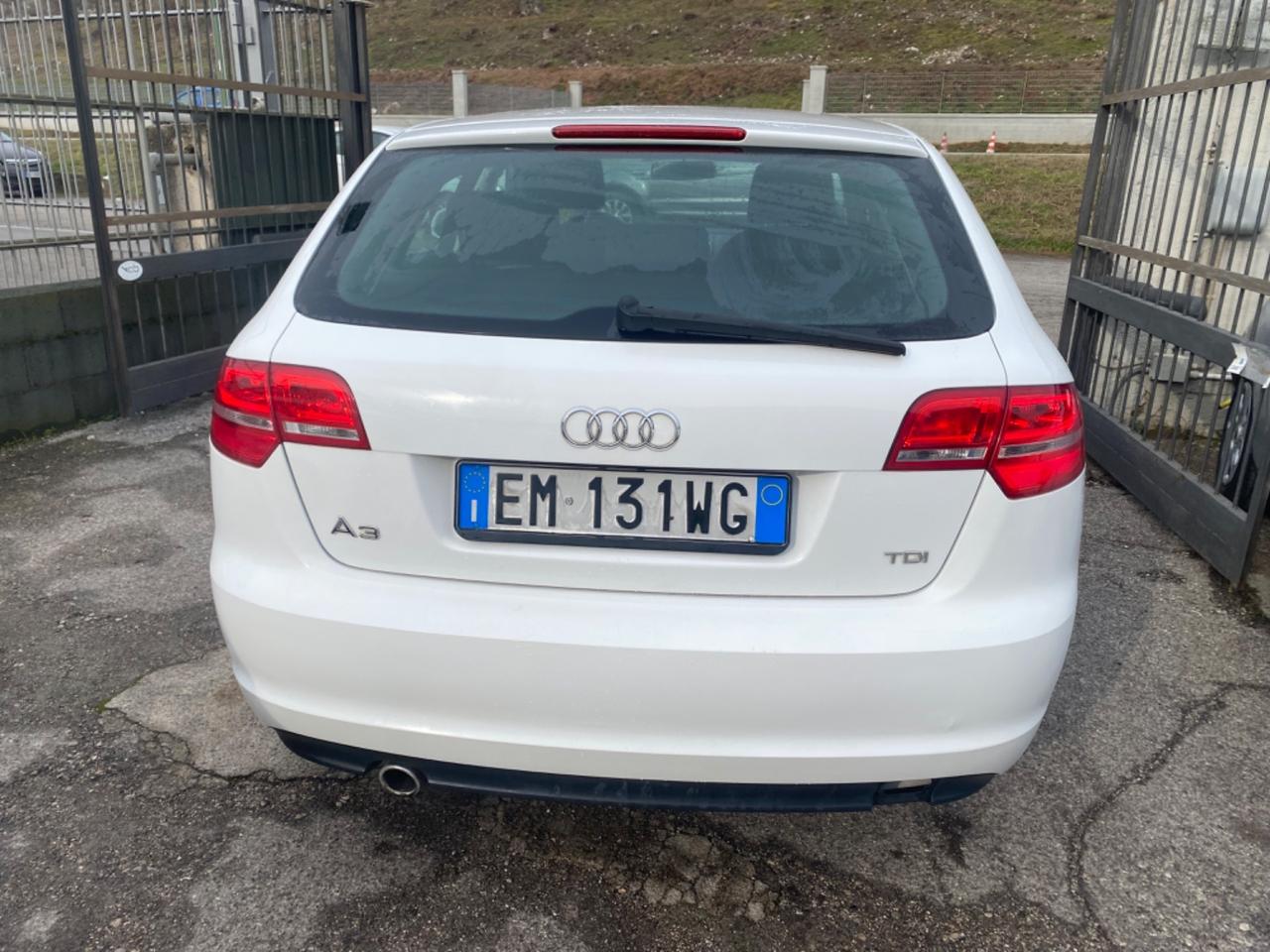 Audi A3 1.6 TDI 90 CV NEOPATENTATI