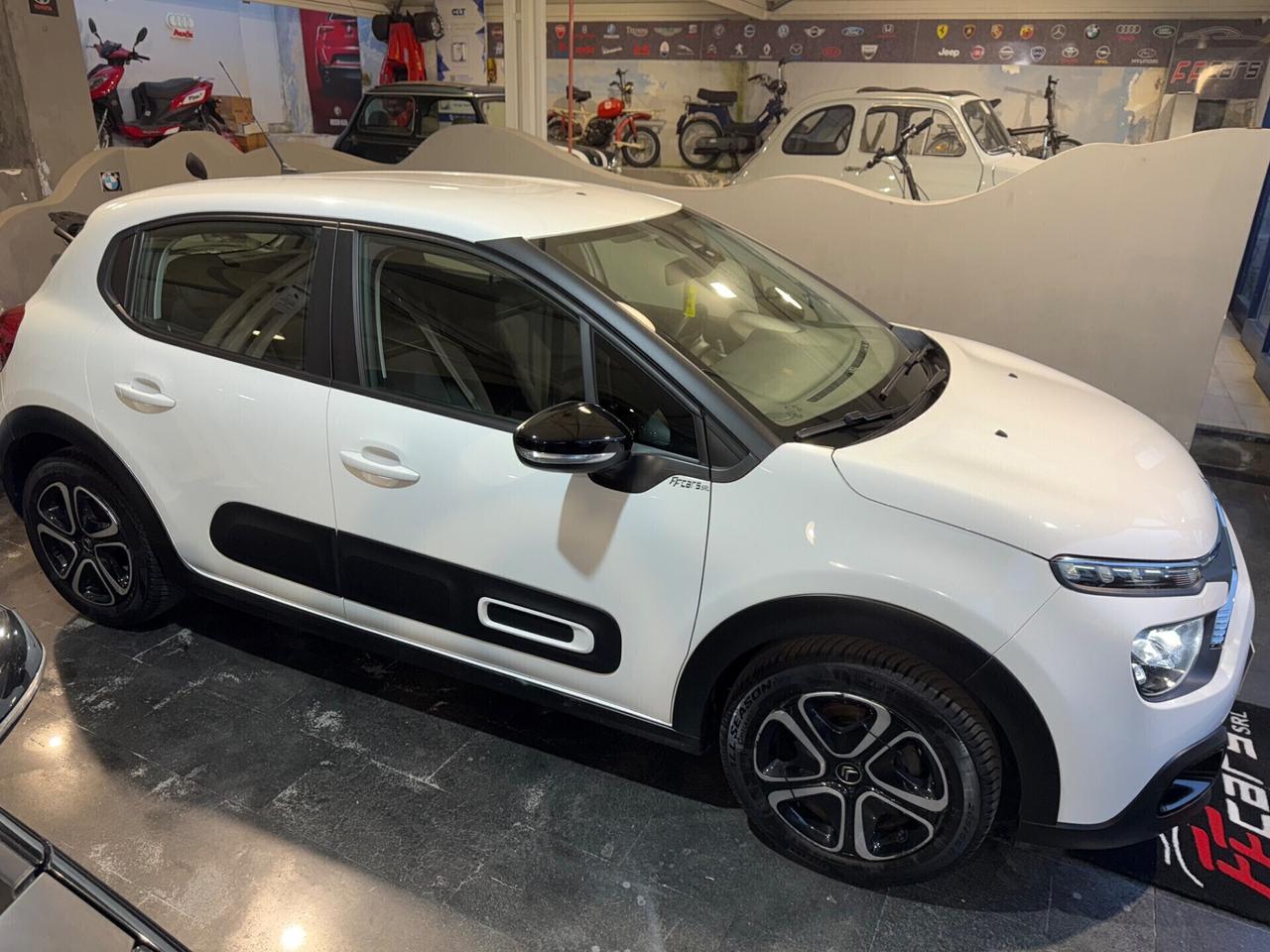 Citroen C3 BlueHDi 100 S&S Shine Pack