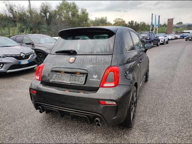 Abarth 695 - 695 1.4 t-jet 180cv auto