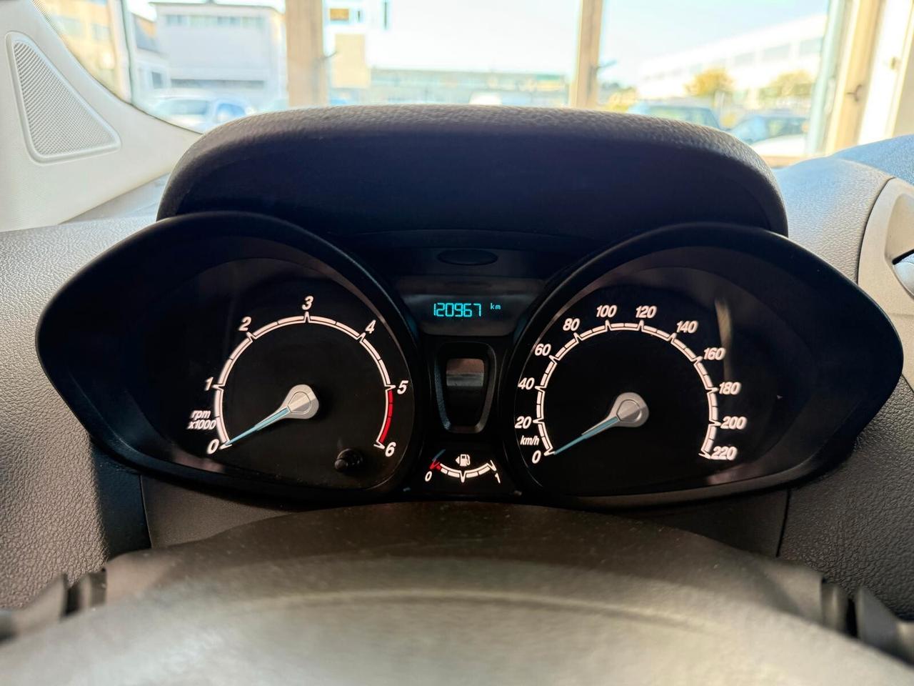 Ford Tourneo Courier 1.5 TDCI 2019