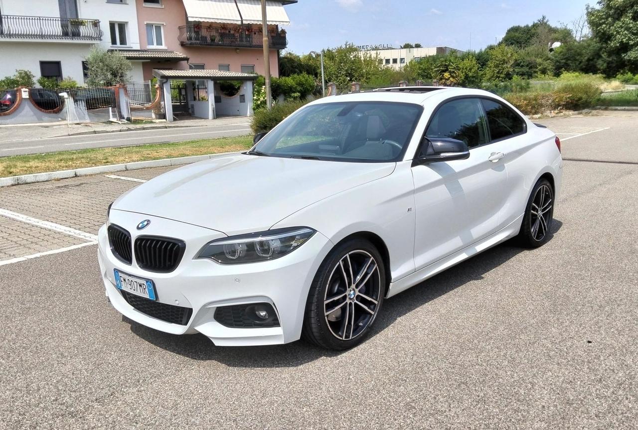 Bmw 220d Coupé Sport 190Cv*Manuale*Tetto*Navi*Alcantara