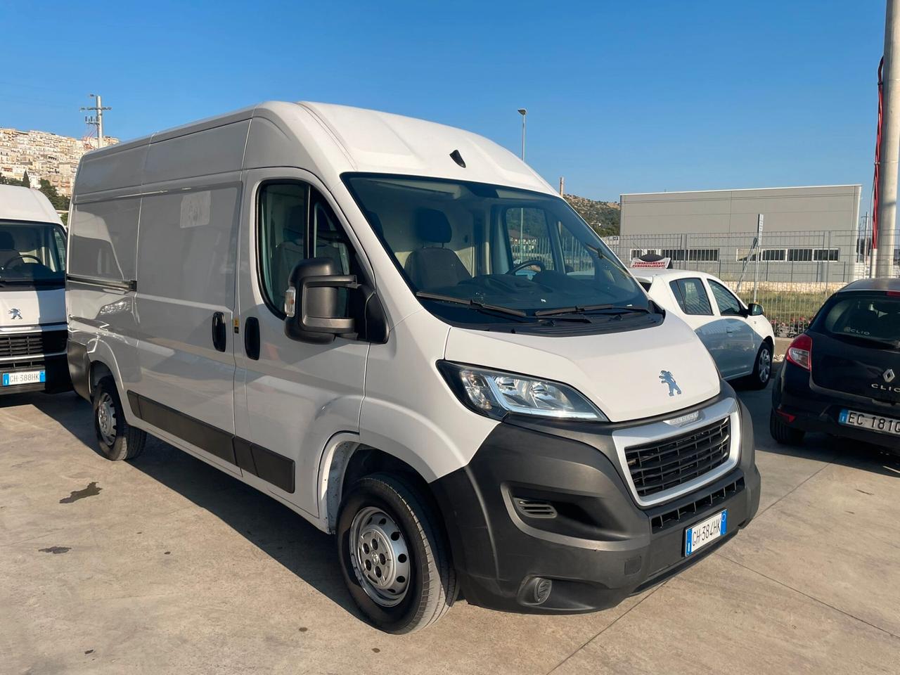 Peugeot Boxer 335 2.2 BlueHDi 140 l2 h2