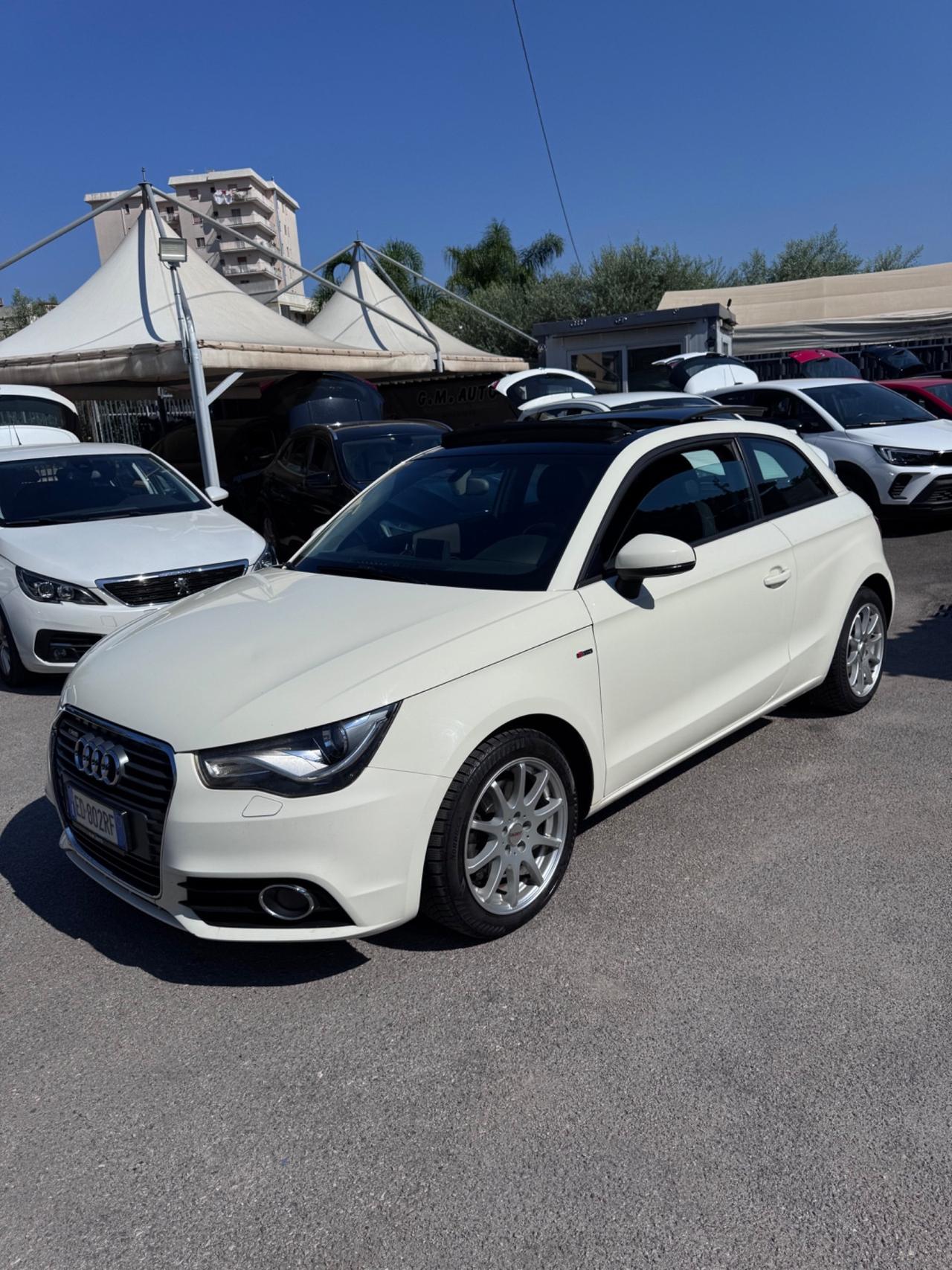 Audi A1 1.4 TFSI S tronic Attraction 122cv TETTO