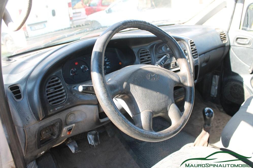 FURGONE RIBALTABILE HYUNDAI H-1 2.5 TDI