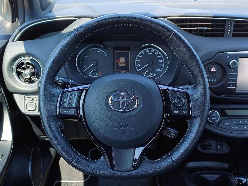 Toyota Yaris 5p 1.5h Trend Grey Edition my18