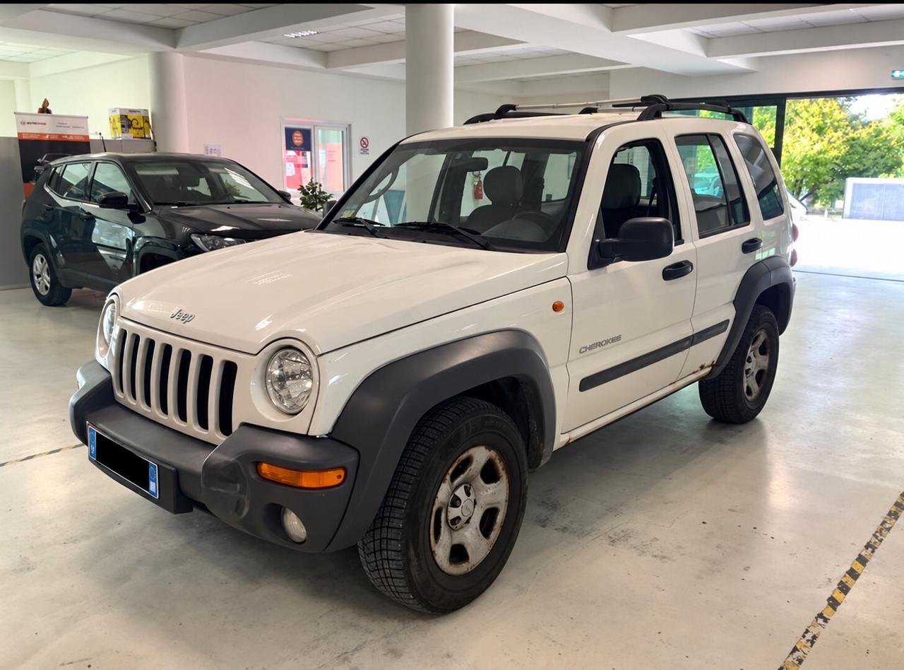 Jeep Cherokee 2.5 CRD Sport