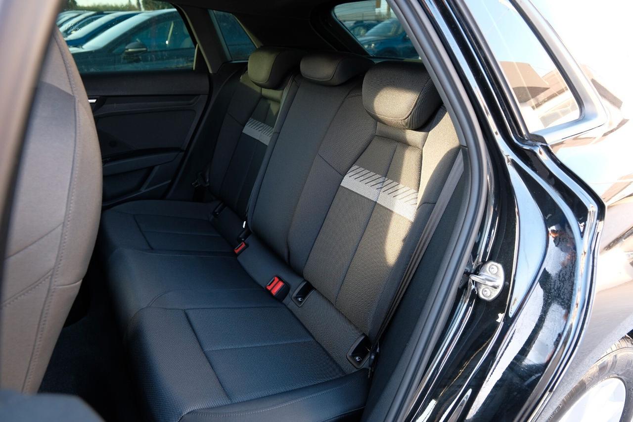 Audi A3 SPB 35 TDI Identity Black