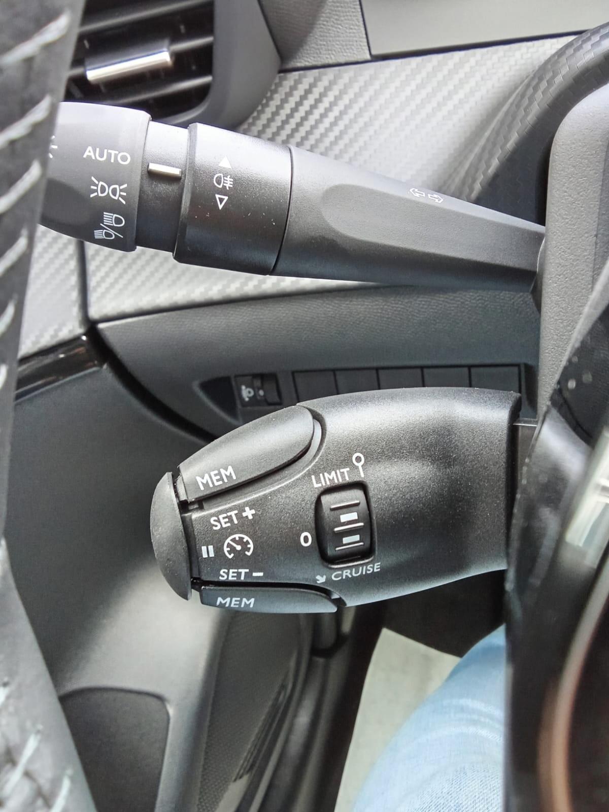 Peugeot 208 Edition Turbo 100cv
