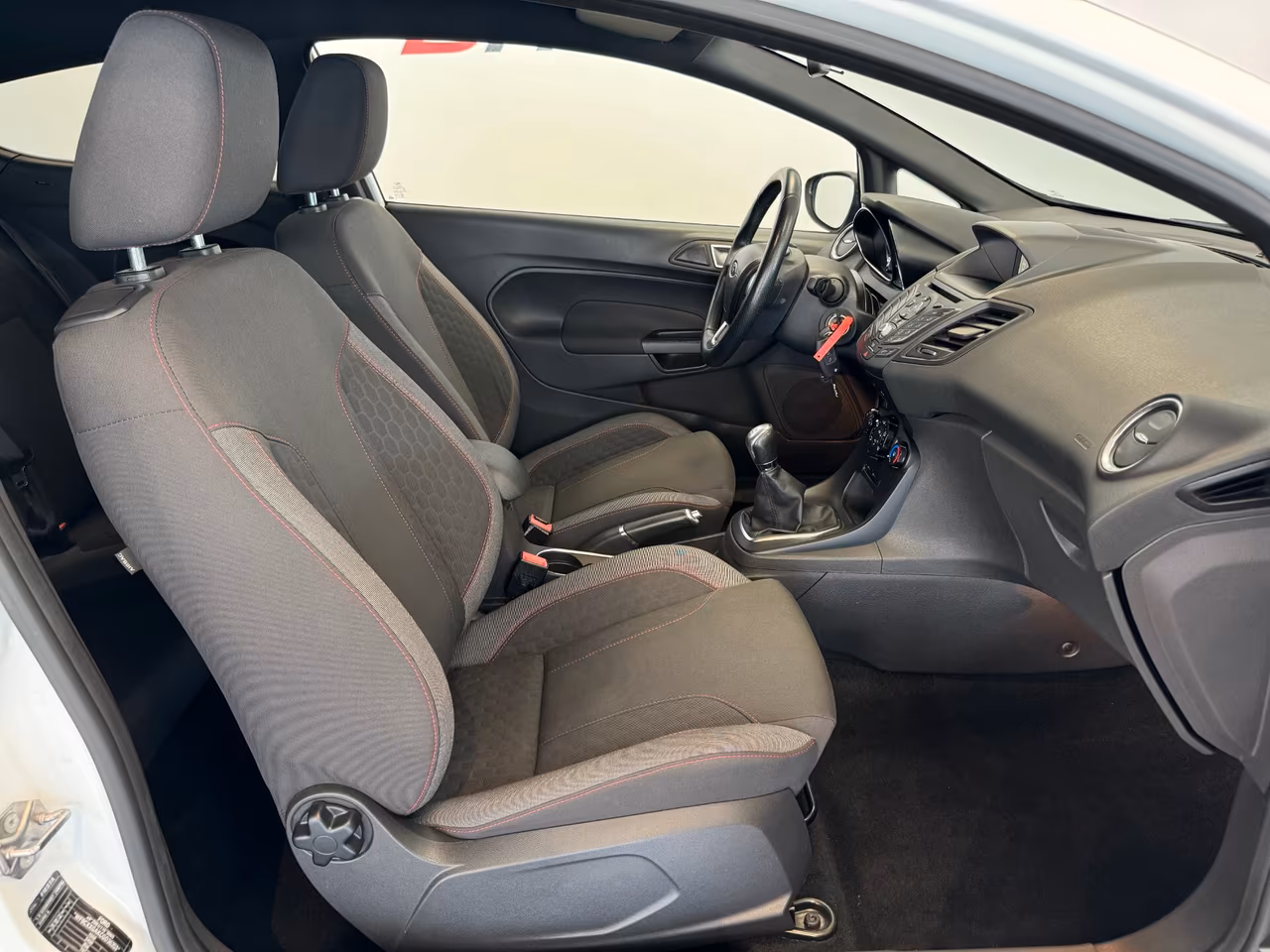 Ford Fiesta 1.0 EcoBoost 100CV 3 porte ST-Line PACK SPORT 39.000 KM