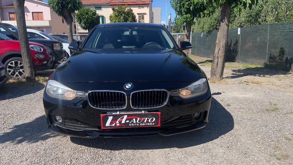BMW - Serie 3 Touring 320d Touring Business MOTORE NUOVO