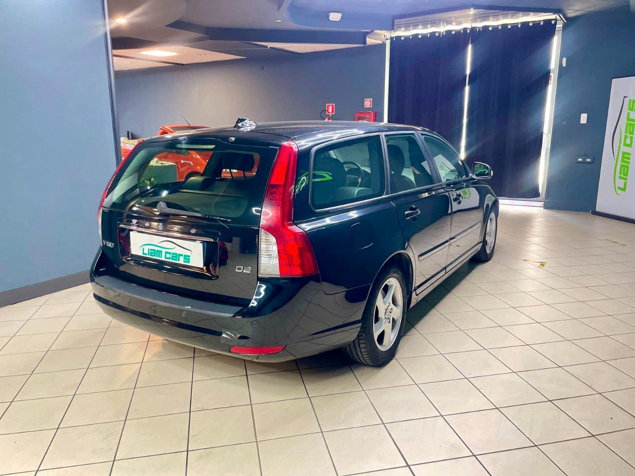 Volvo V50 1.6 d2 R-design 115cv