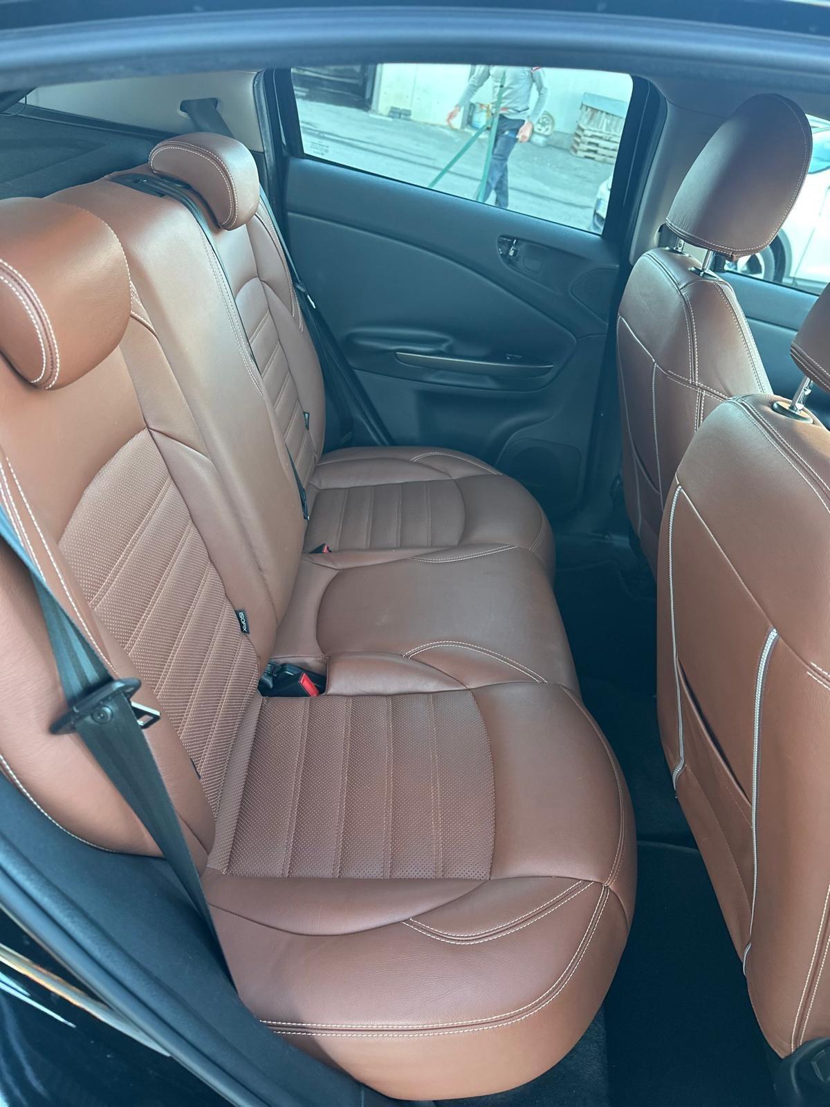 Alfa Romeo Giulietta 1.6 JTDm-2 105 CV Exclusive