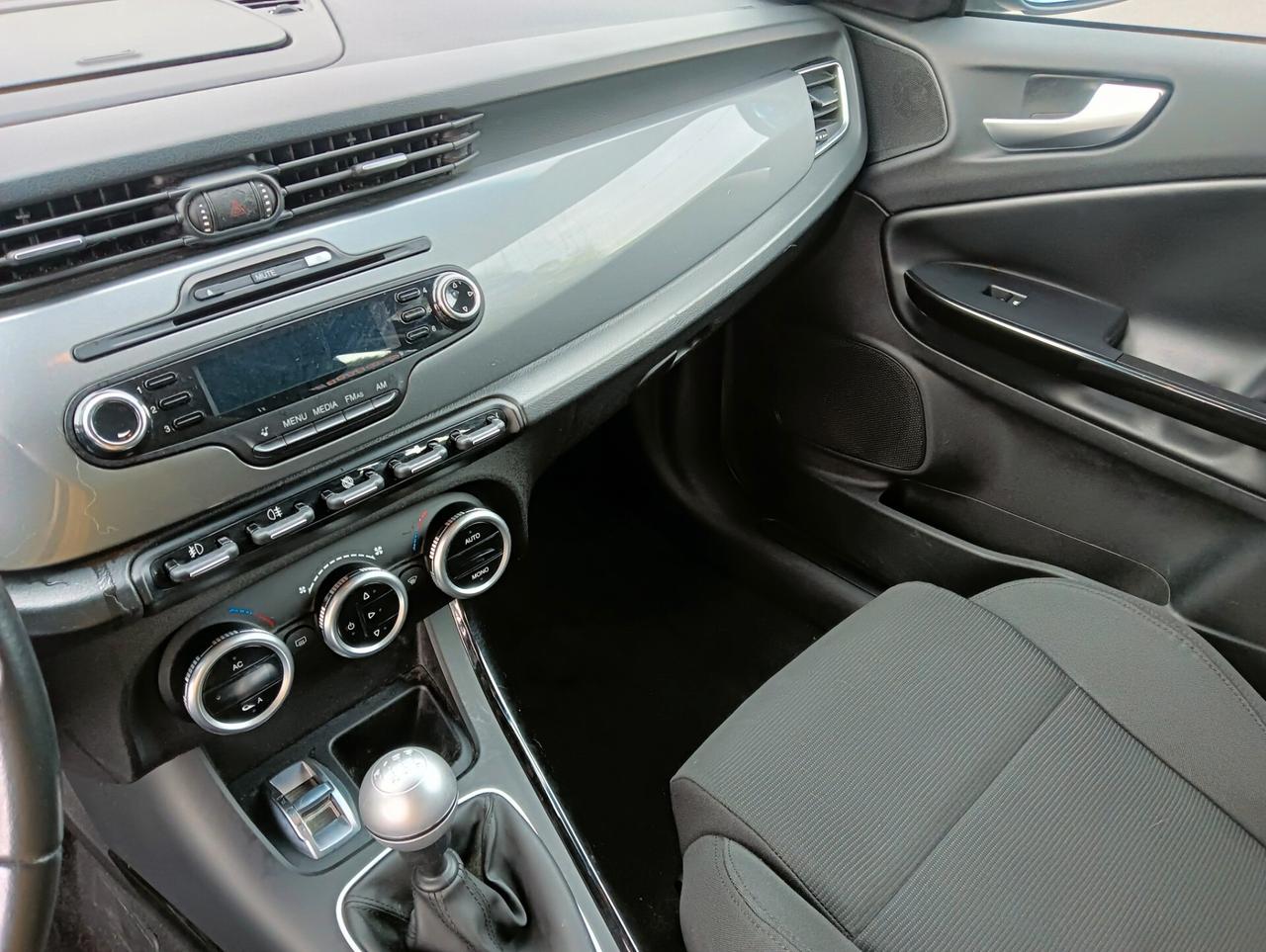 Alfa Romeo Giulietta 2.0 JTDm-2 140 CV