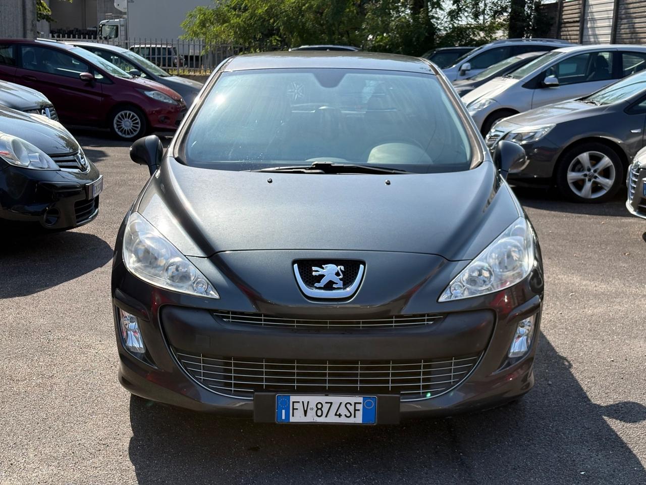Peugeot 308 1.6 VTi 120CV 5p. GPL