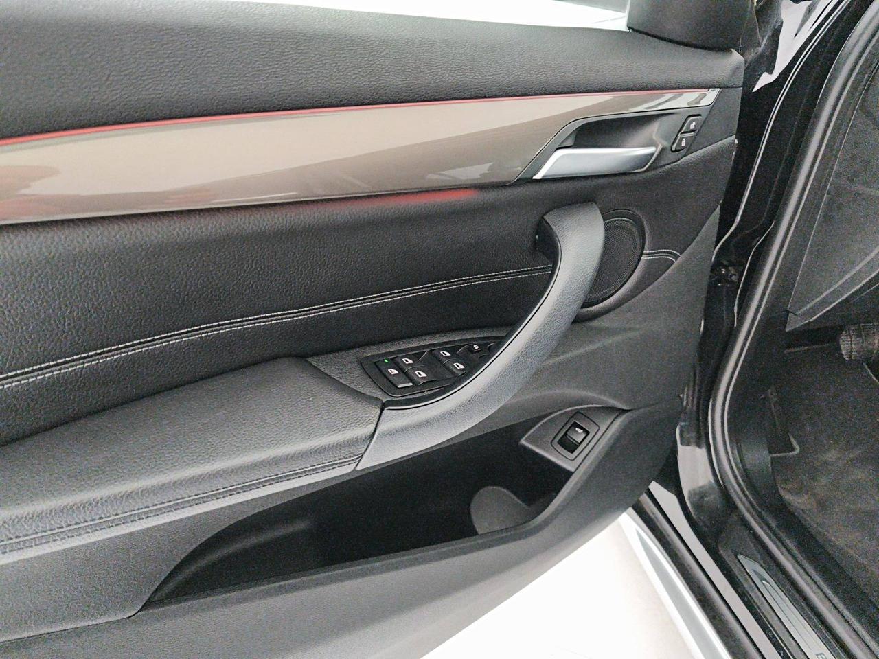 BMW X1 sDrive18d xLine