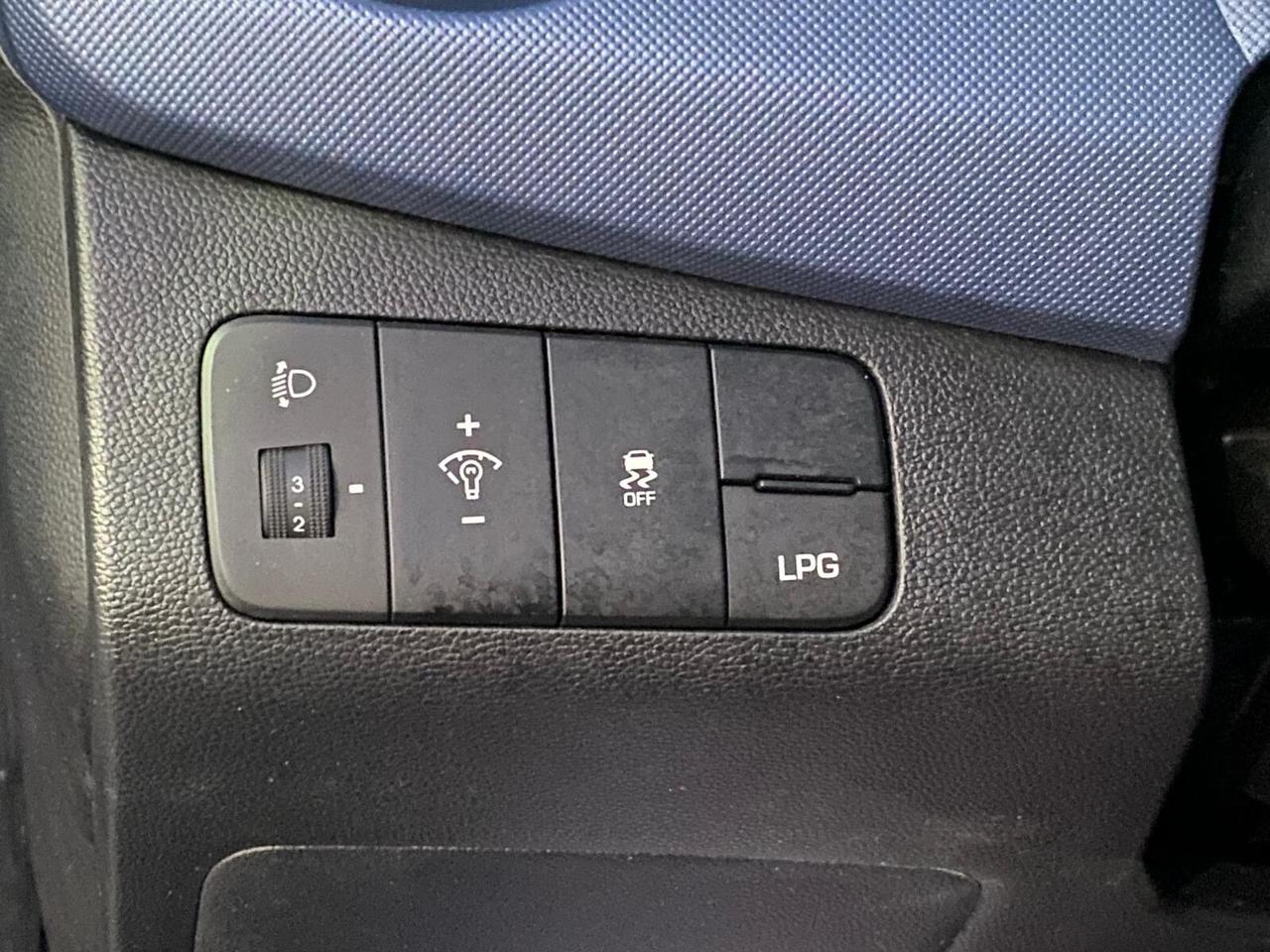 Hyundai i10 2015 1.0 68CV GPL DI SERIE ECONEXT