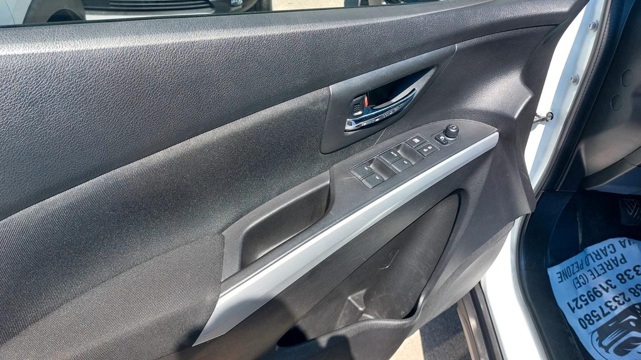 Suzuki S-Cross 1.6 DDiS Top