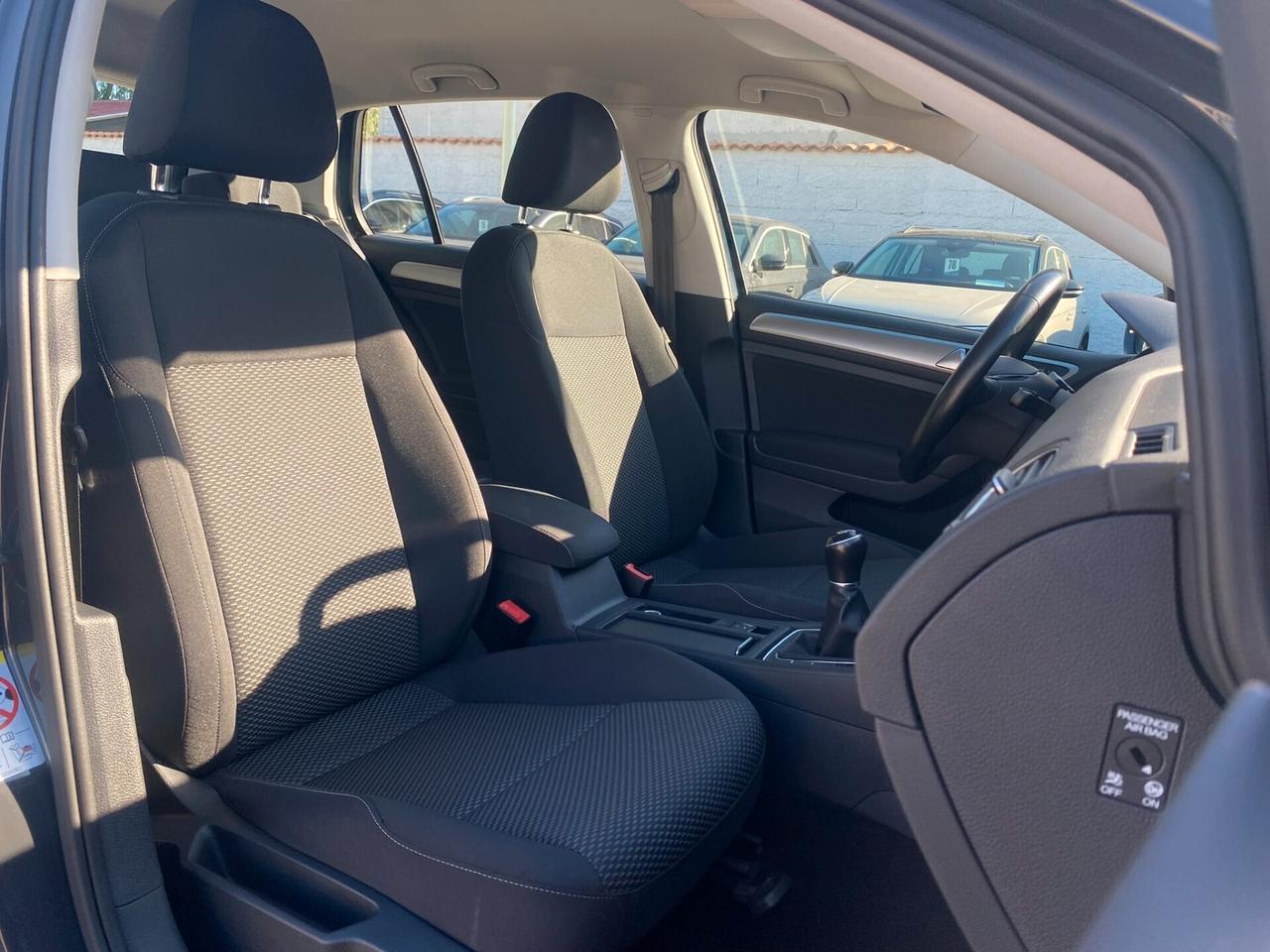 Volkswagen Golf Trendline 1.6 TDI 116CV