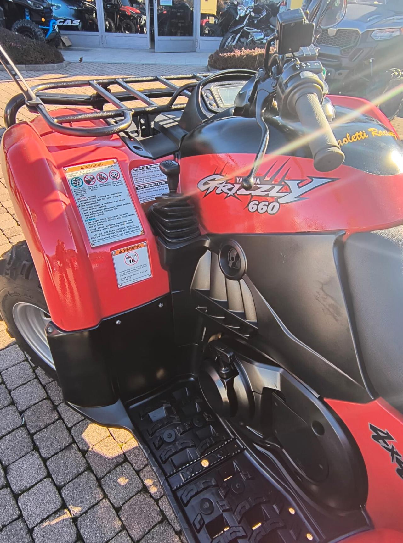 QUAD YAMAHA GRIZZLY 660 4X4