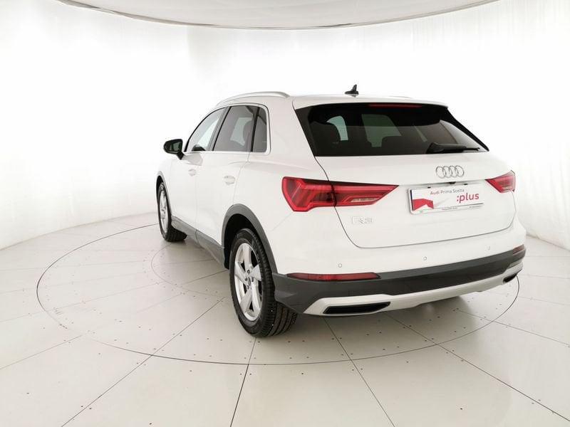 Audi Q3 35 2.0 tdi Business Advanced s-tronic