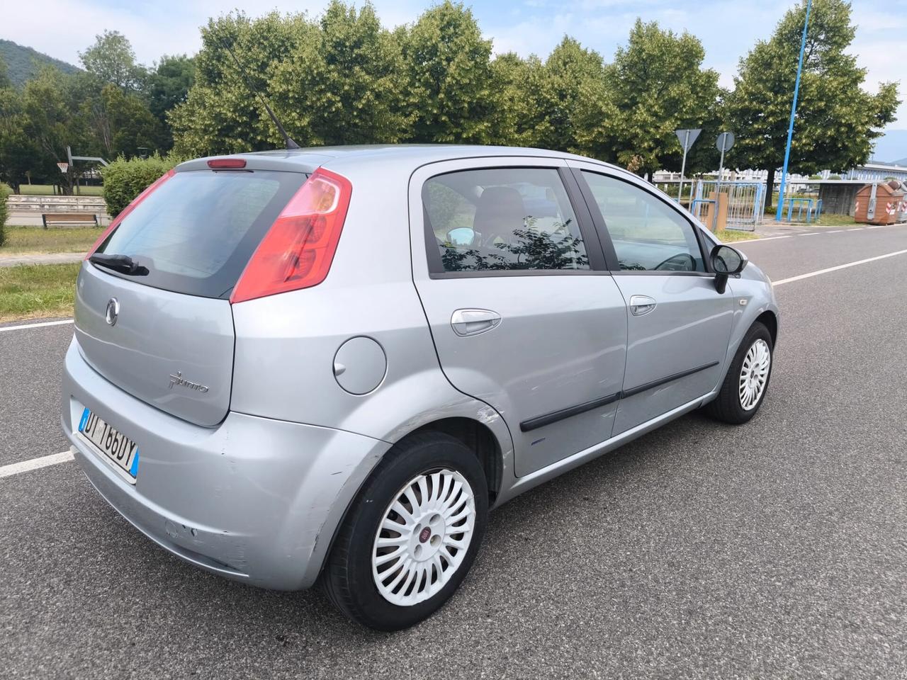 FIAT GRANDE PUNTO 1.2 DYNAMIC "OK NEOPATENTATI"