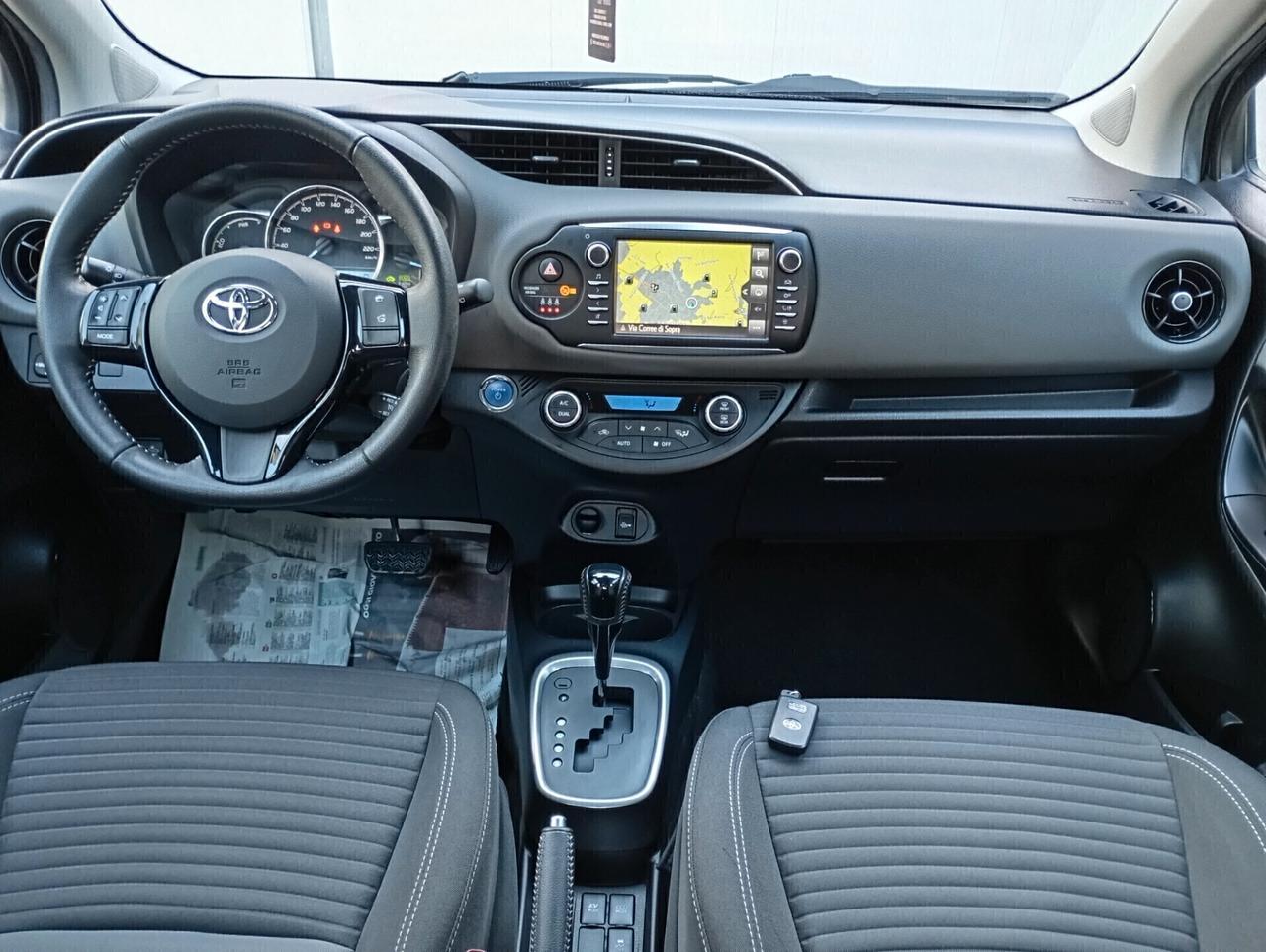 Toyota Yaris 5P 1.5 Hybrid Business Aut.