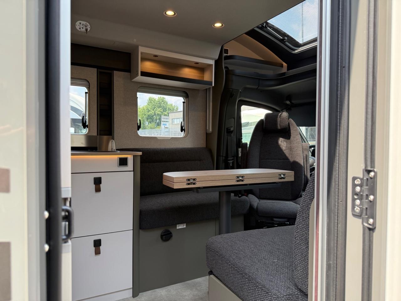 HYMER GT-S 685 MEDITERRANEE EDITION 7.40 MERCEDES