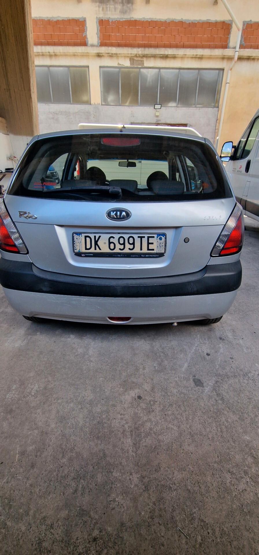 Kia Rio 1.5 16V CRDi 5p. LX Easy