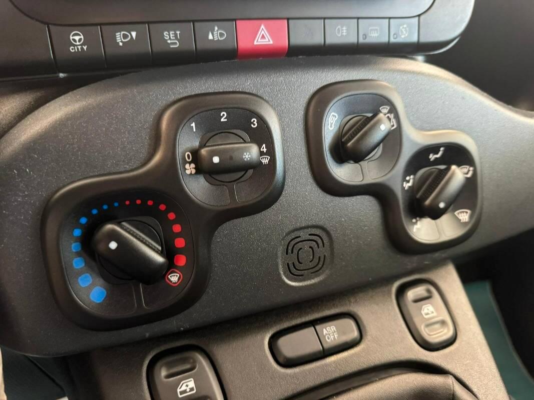 Fiat Panda III 1.0 firefly hybrid City Life s&s 70cv 5p.ti