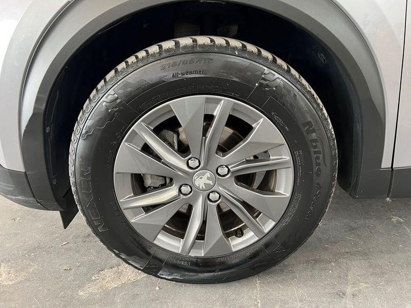 Peugeot 2008 PureTech 130 S&S Active